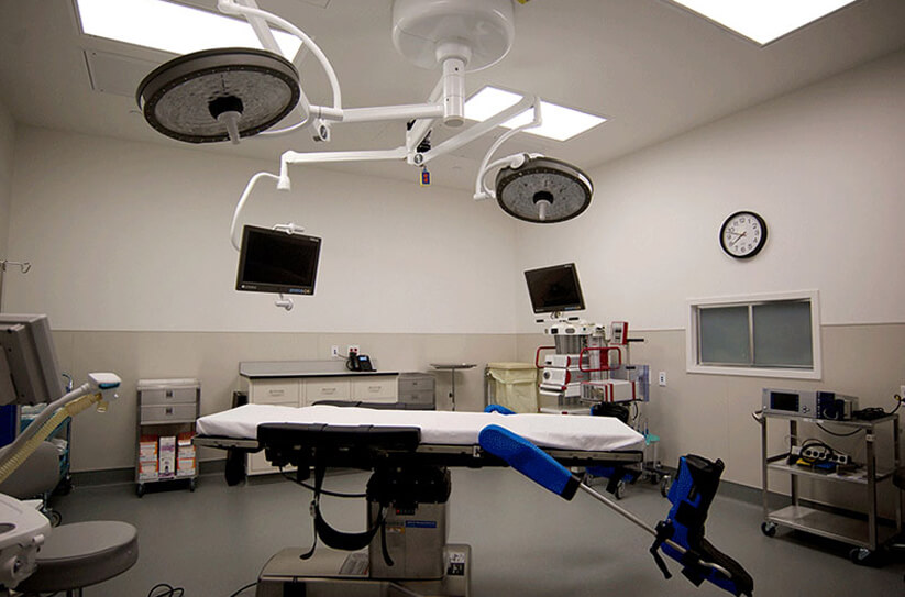 CCRM Minneapolis - Surgery room